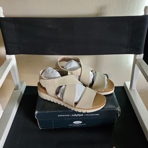 DR.SCHOLLS Womens Get It Sandal Size 9.5